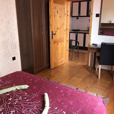 Къща за Гости Дара-2