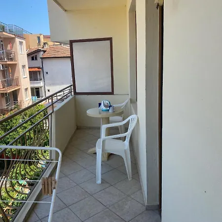Hotel Atanasov 1-3