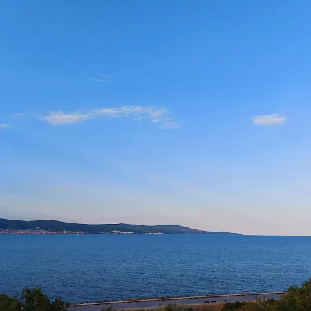 Sea Room Nesebar-2