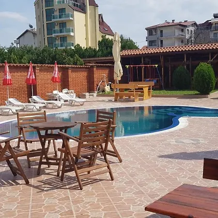 Hotel Laguna - Guest House-2