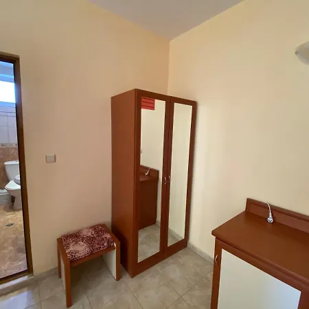 Sunny Guest House Ravda-2