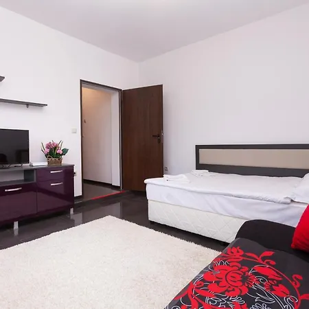 Central Beach GUEST ROOMS-3