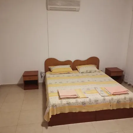 Къща За Гости Кадиеви-2