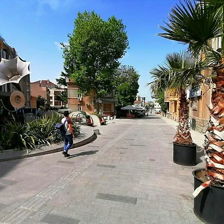 Art Luxury Apartment-2