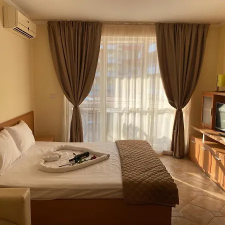 Central Plaza Apartment-3