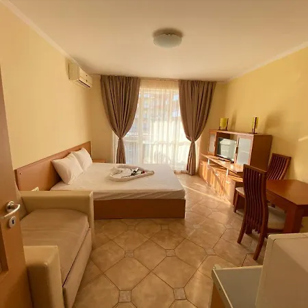 Central Plaza Apartment-2