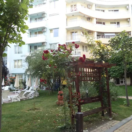 Guest Apartment Yassen-D-2