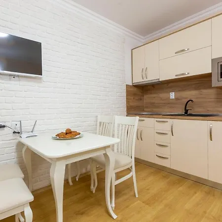 White Apartment In Sweet Homes4-2