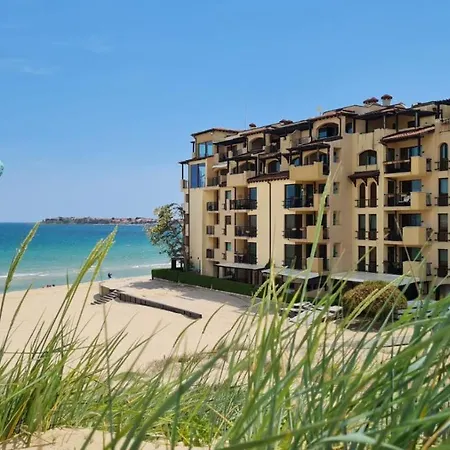 Oasis Beach Studios-2