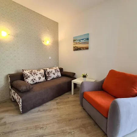 Mida Apartment-3