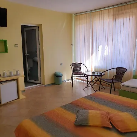 Venis House-2
