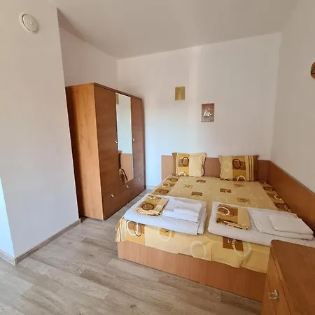 Guest Rooms Kostovi-2