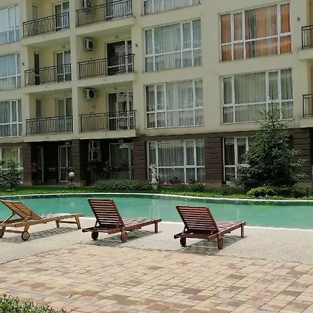 Cozy Studio With Pool In Sunny Beach-3