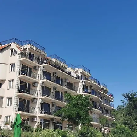 Вила Лазурен бряг-3