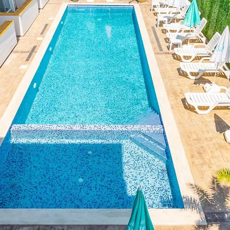 Gradina Holiday-2