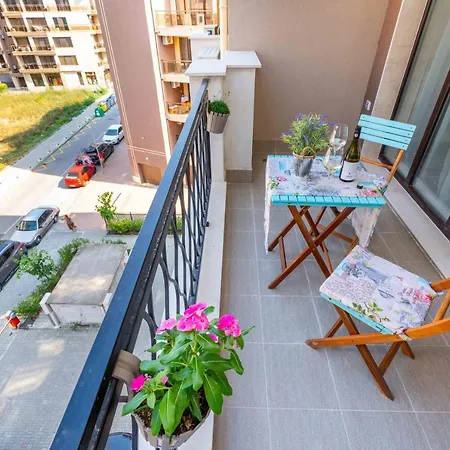 Pomorie Seaside Apartments-3