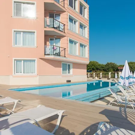 Casa Paradiso Apartments-3