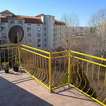 Casa Brava 2-3