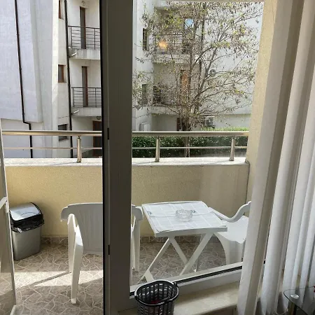 Private Apartment Adi-2