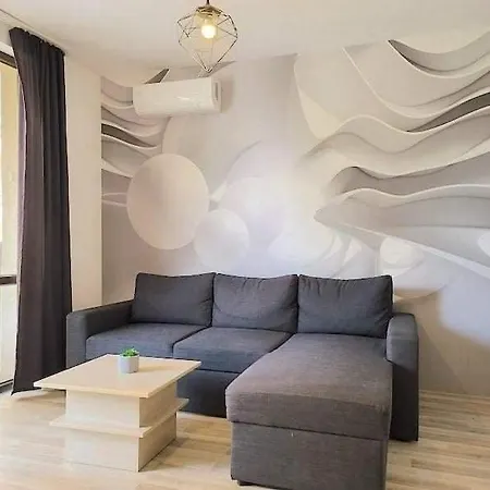 Tarsis Private Apartament-2