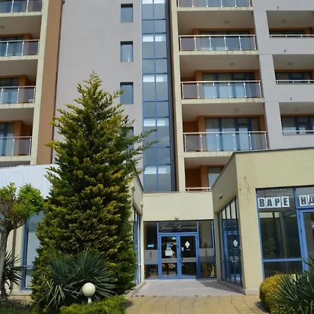 Trakia Plaza Apartment-2