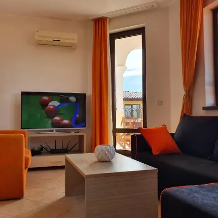 Apartments In Holiday Complex Royal Sun-2