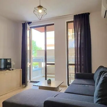 Tarsis Private Apartament-3