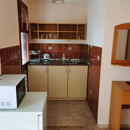 Alex Apartment-2