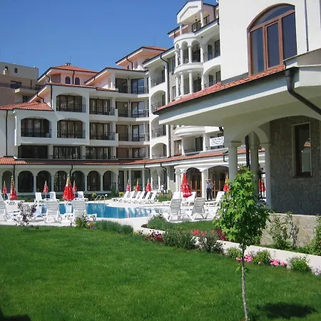 Chateau Del Mar Holiday Apartments-3