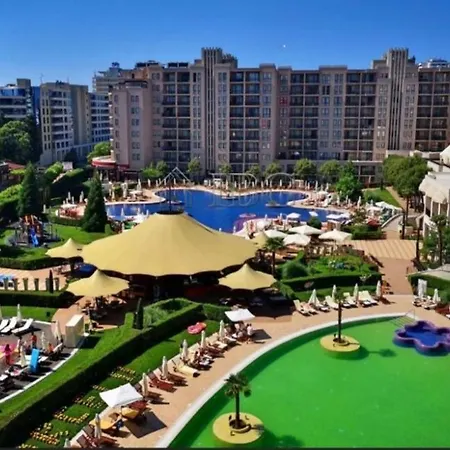 Sunny Beach Private Apartment In 5 Star Hotel - Family Room-3