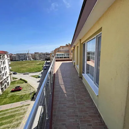 Valemar Apartments-2