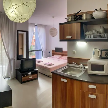 Rainbow 3 Apartment-Studio 223-3