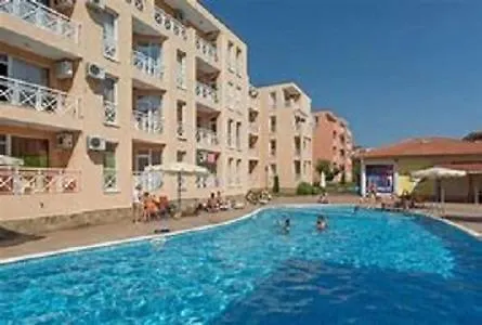 Studio Apartment In Sunny Day 6-2