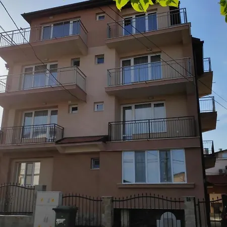 Къща за гости Снежа/ Guest house Snezha-3