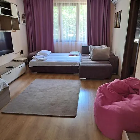 Like Home-3