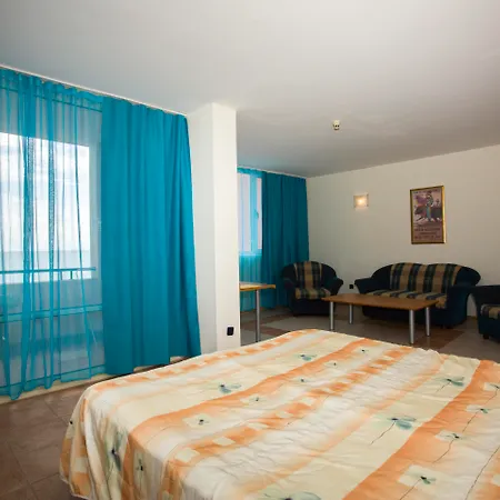 Royal Bay Hotel-2