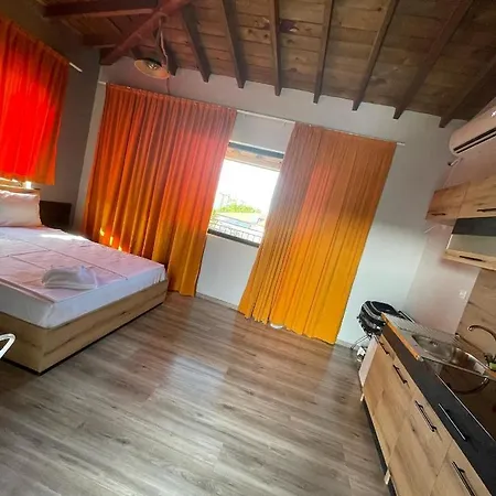 Studio 8 Arapya-2
