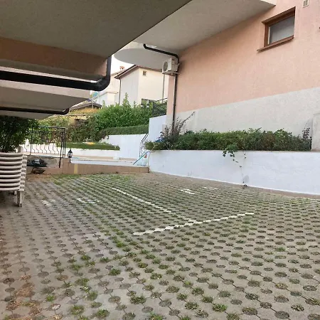 Villa Aspen Guest House-2
