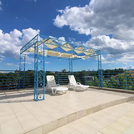 Nautilius Club - Menada Apartments-2
