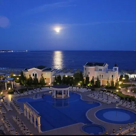 "Красавиците Тъмнокоси" Sunset Resort Pomorie-2