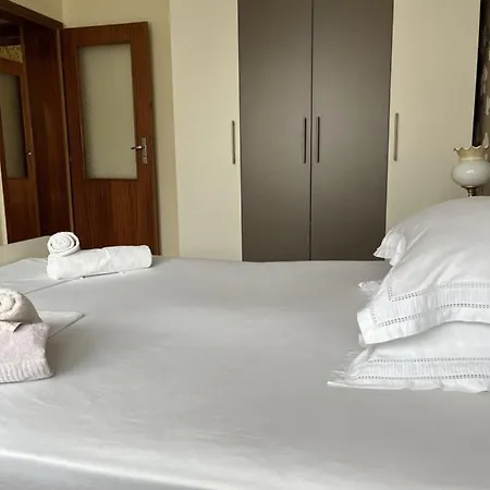 Apartment Geni-3