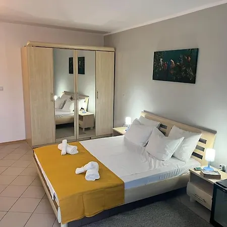 Large Apartment In Sunny Beach-3