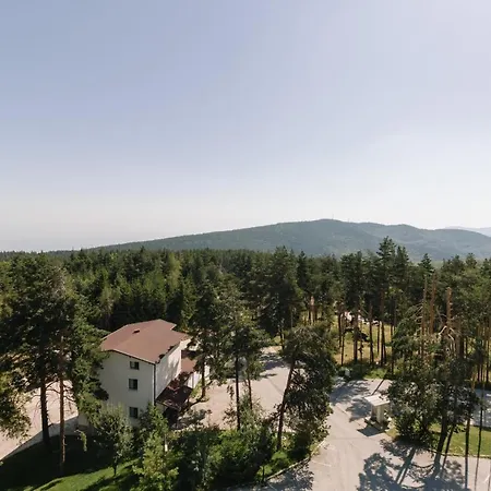 Eco Hotel Zdravetz-3