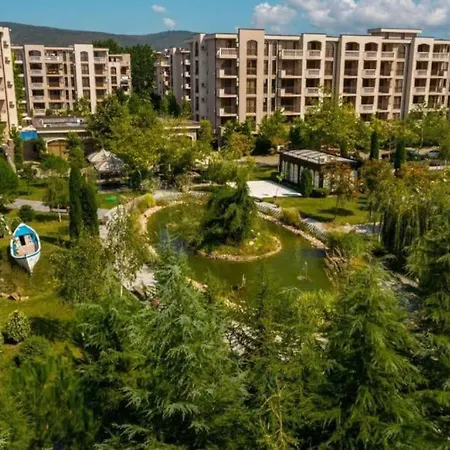 Luxurious Studio Apt,4* Cascadas-2