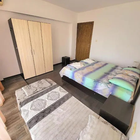 1 Bedroom Apartment In Sunny Dream Complex-3
