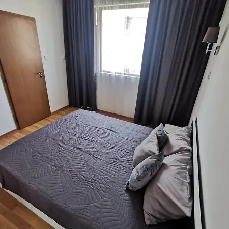 One-Bedroom Apartment In Pomorie-3