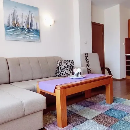 One Bedroom Apartment With Pool View-2