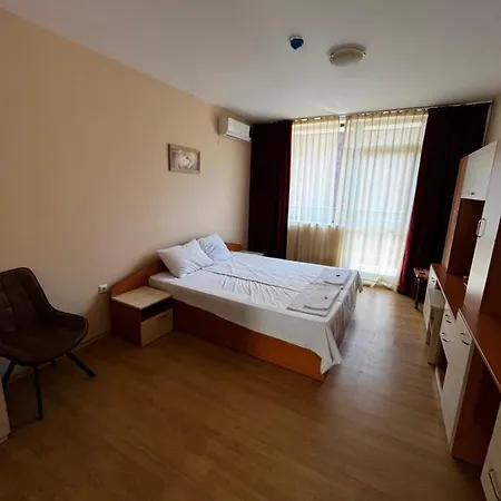 Mario Beach Apartment Nessebar-3