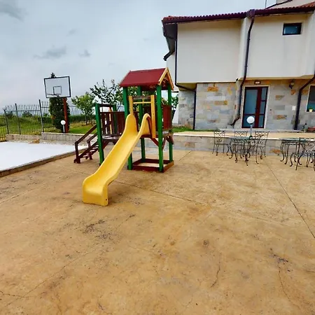 Imperial Heights Villas-3