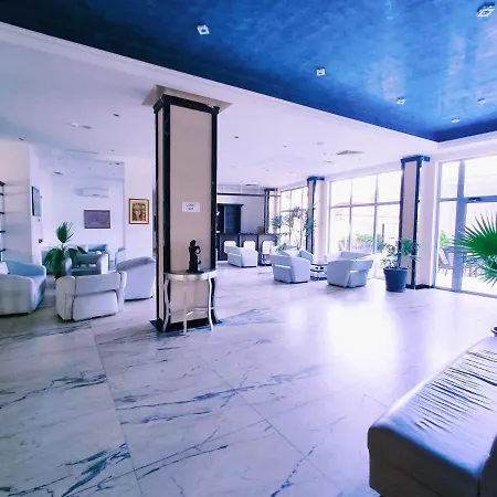 Moonlight Hotel-2